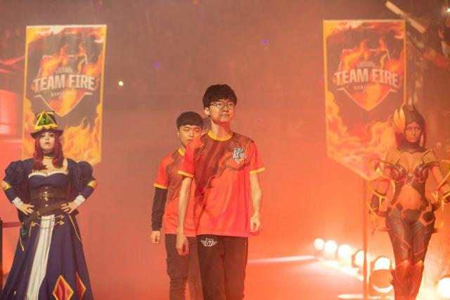 在面对逆境 在面对逆境