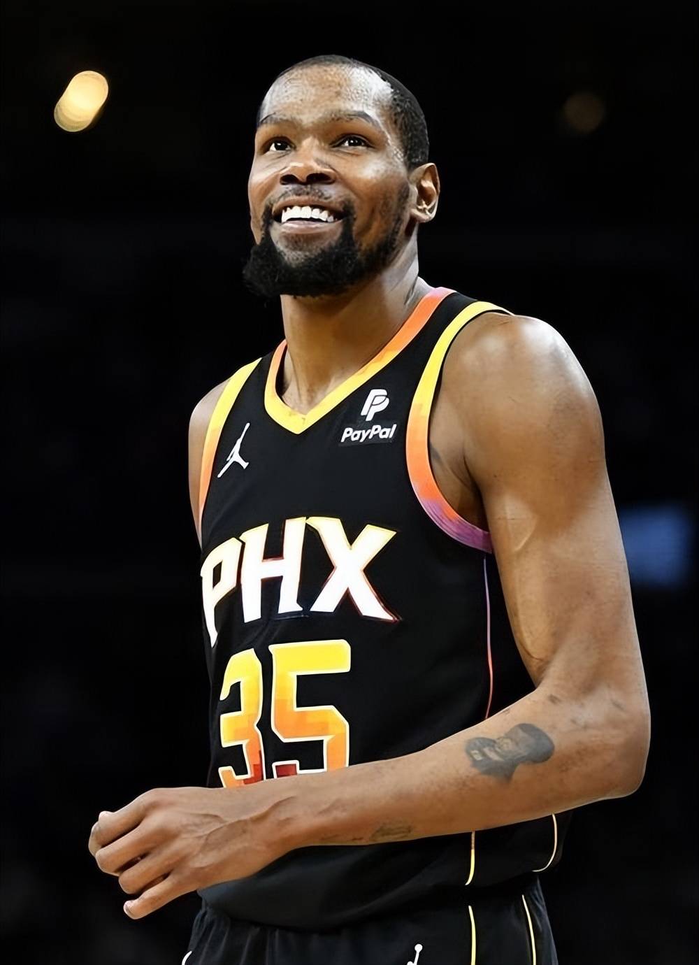 体育中普遍 体育中普遍