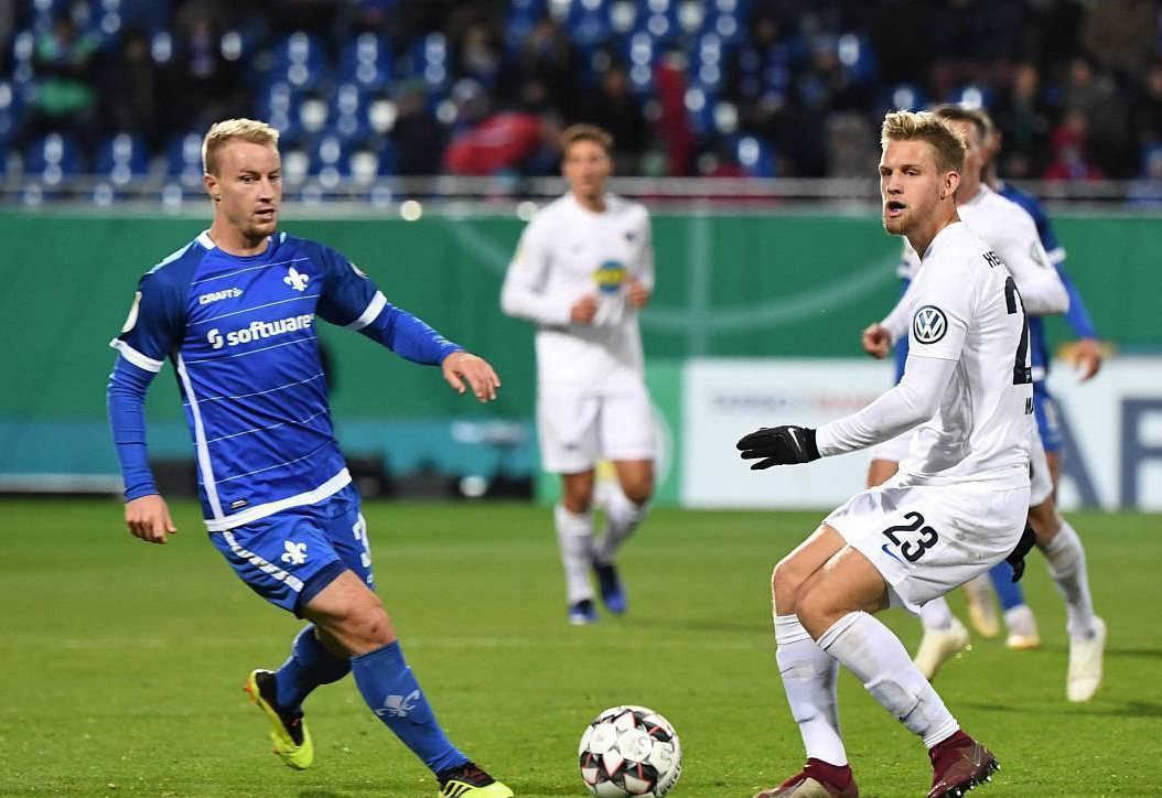 还带动了周 还带动了周