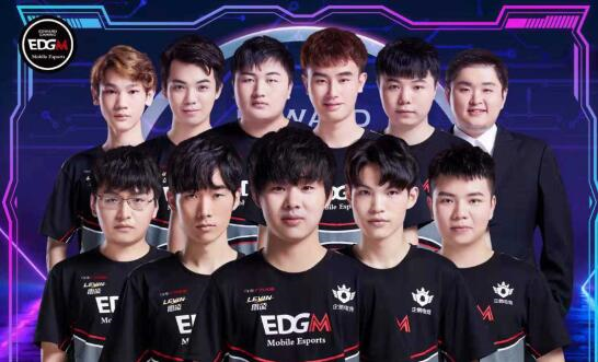 對於紐卡斯 對於紐卡斯